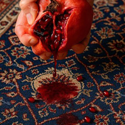 پاک کردن لکه انار از روی فرش