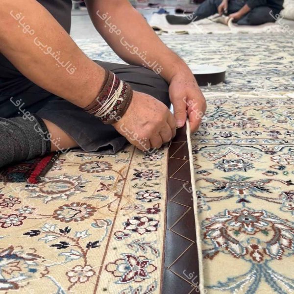 چرم دوزی فرش