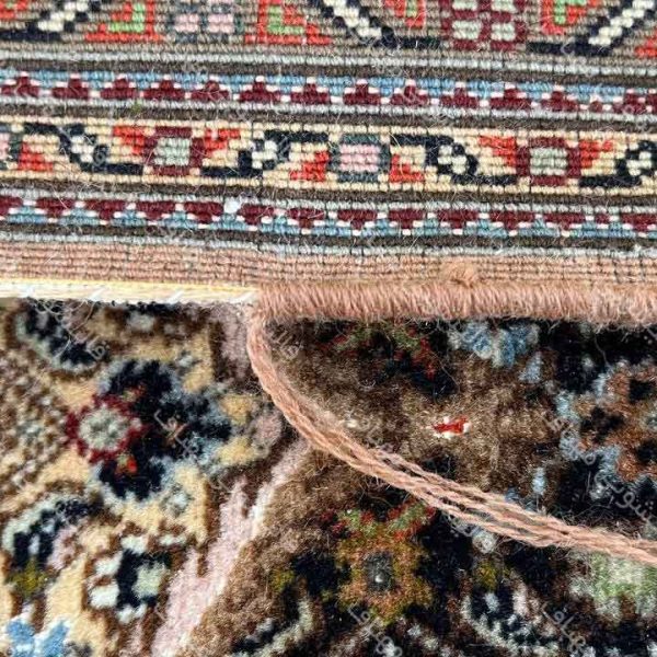 شیرازه دوزی فرش دستبافت