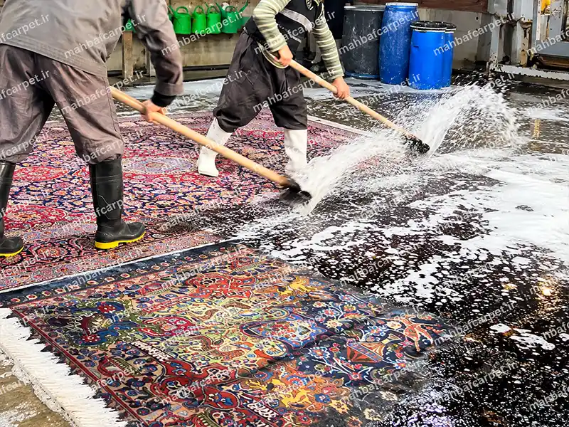 قالیشویی در گیشا؛ هنر حفظ اصالت در آپارتمانهای نوساز و مدرن