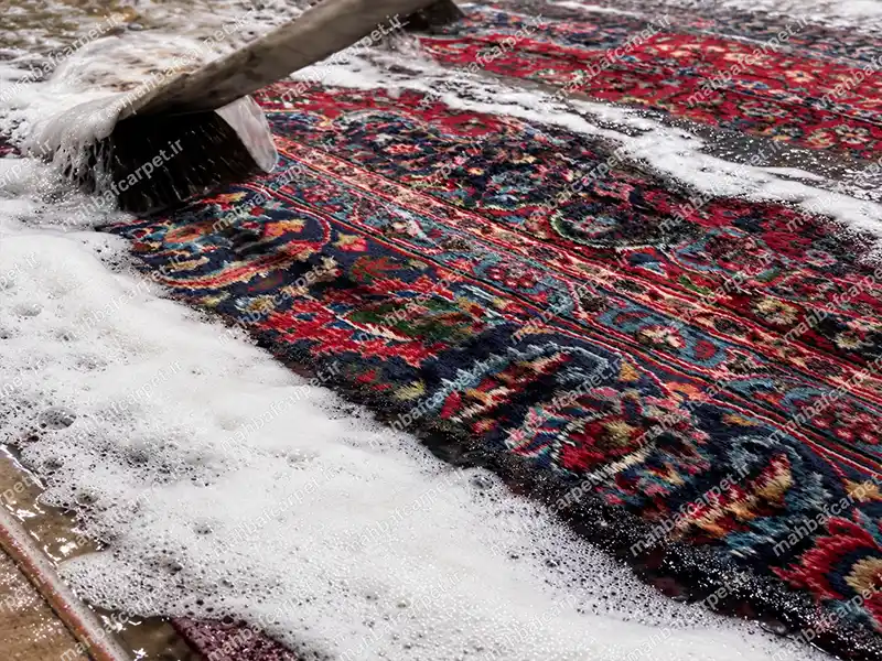 شستشوی فرش دستباف ۶ متری؛ راهنمای تخصصی از کارشناسی تا تحویل