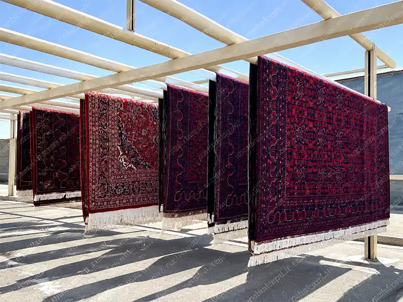 راهنمای کامل شستشوی فرش ماشینی ابریشمی؛ از کارشناسی تا تحویل